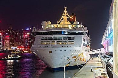 四大玩法带你梦回十年《极限竞速：地平线5》十周年庆折扣火热进行中